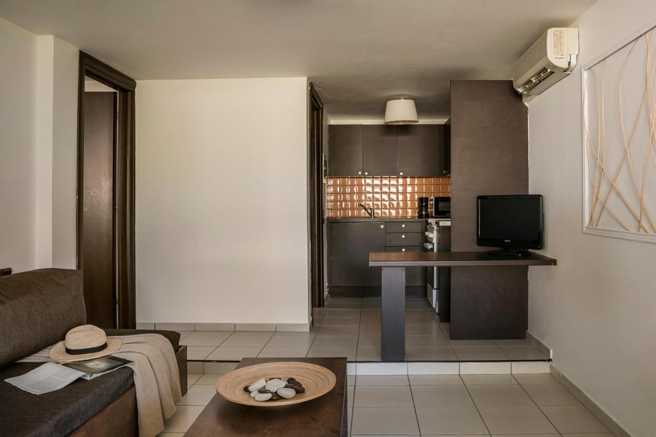 Agnanti Suites Minia Dış mekan fotoğraf