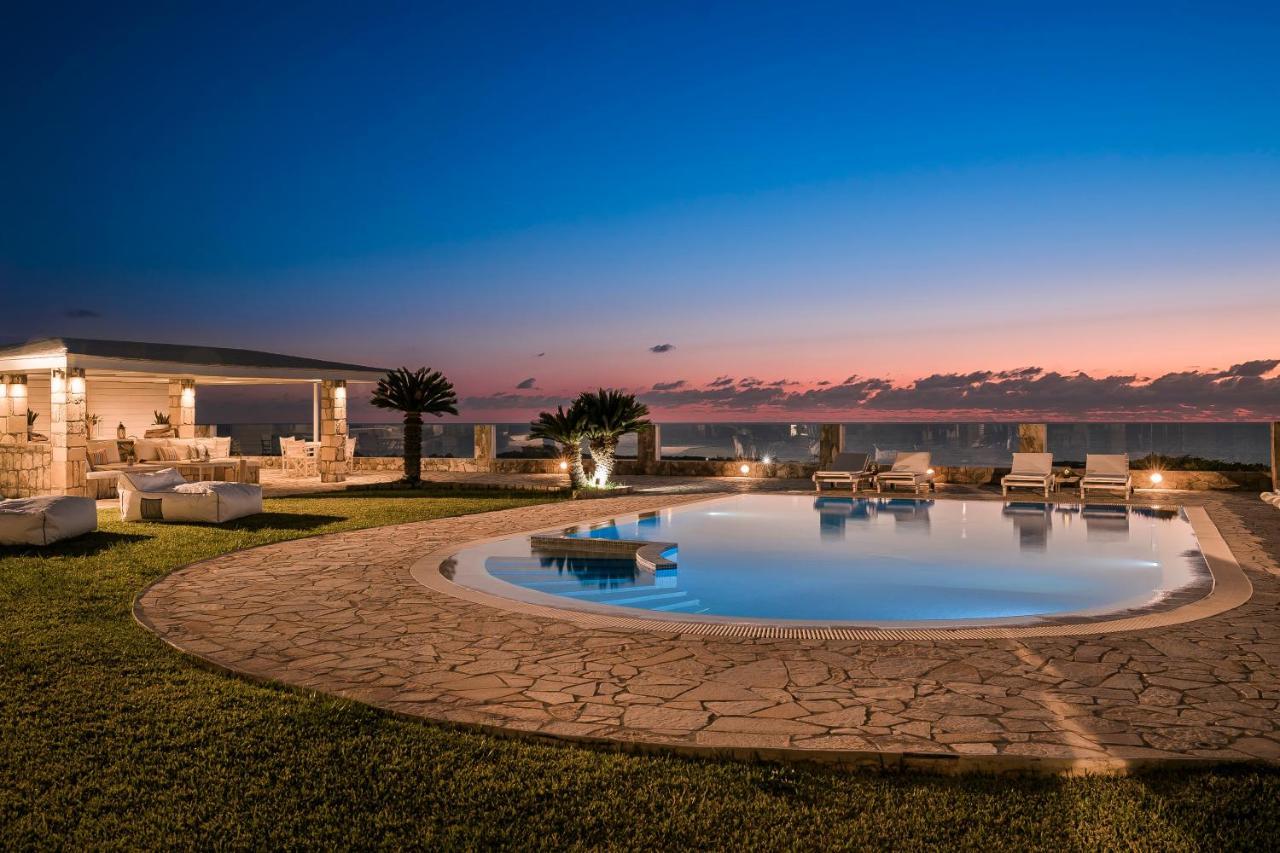 Agnanti Suites Minia Dış mekan fotoğraf