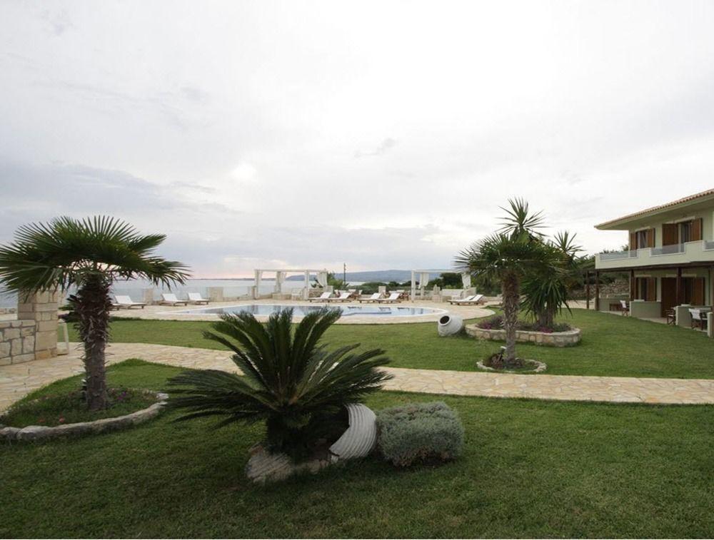 Agnanti Suites Minia Dış mekan fotoğraf